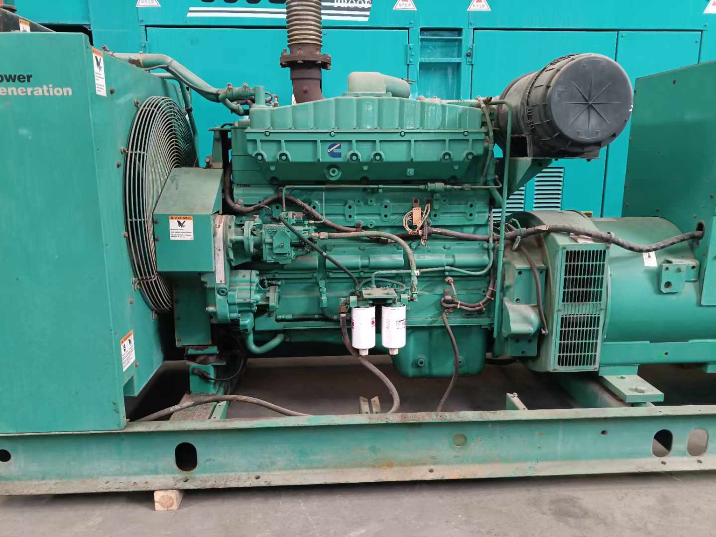 图们过载会对 600kW 柴油发电机组造成哪些损害？